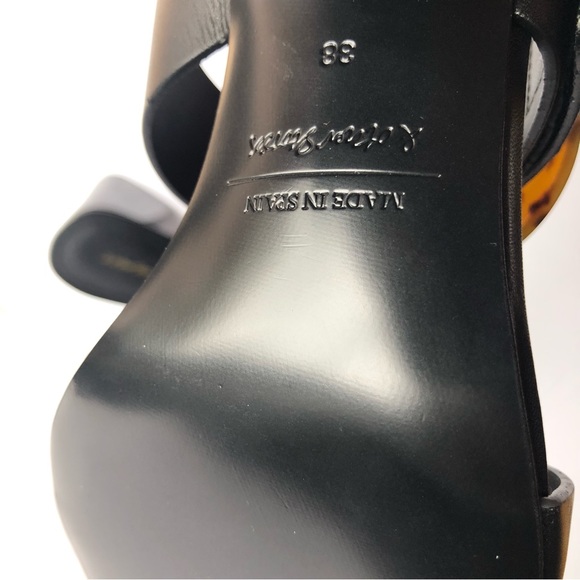 & Other Stories Black Leather 2 Strap Tortoise Buckle Heeled Sandals Made Spain - Picture 3 of 9